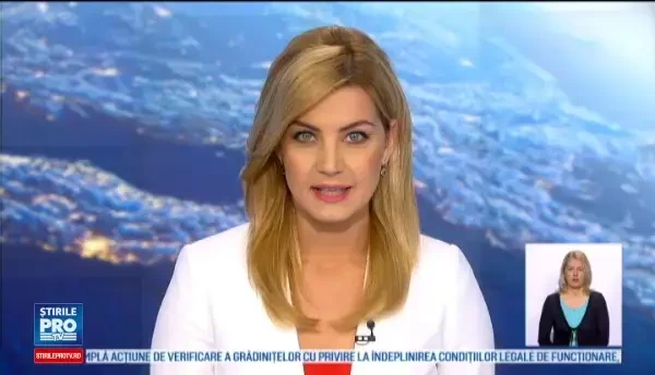 Peste 1,7 milioane de romani isi aniverseaza onomastica, de Sf. Constantin si Elena. Procesiune emotionanta la Targu Jiu