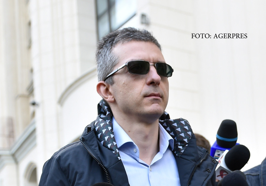 Inregistrarea primului apel la 112 privind moartea lui Dan Condrea. "Este intors cu spatele. Nu mai e nimic din masina asta"