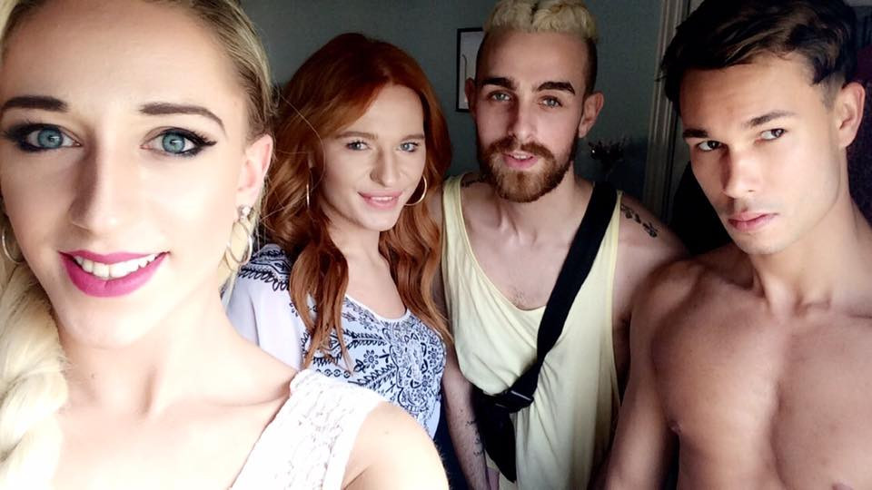 Fratii care s-au transformat in surori. Cum au reactionat cand au aflat unul de celalalt: "Treceam prin aceeasi situatie"