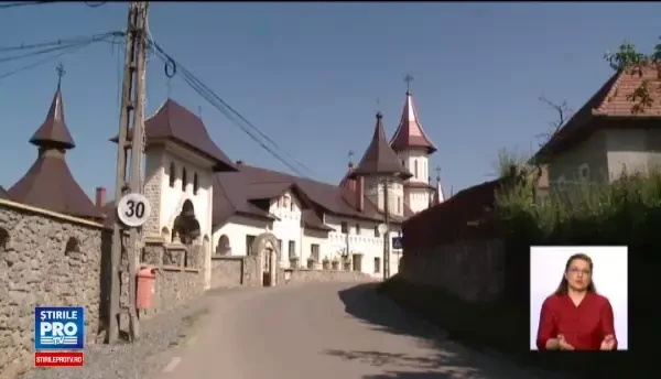 A tinut trupul tatalui mort in casa timp de trei saptamani. Cum au descoperit autoritatile incidentul