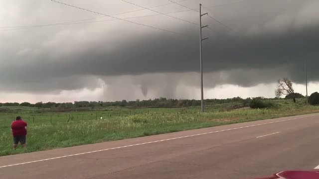 Concertul lui Beyonce, amanat din cauza vremii capricioase din SUA. Mai multe tornade au fost filmate