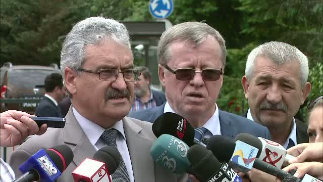 Noi discutii intre sindicalistii din invatamant si Guvern. Profesorii cer sa li se mareasca salariile mai devreme