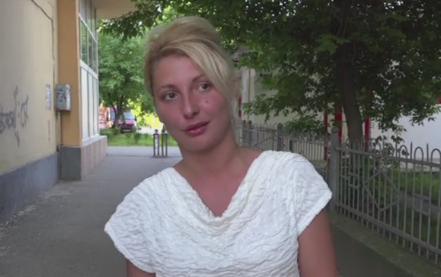 "Mi-a rupt sutienul in vazul lumii". Cantareata atacata pe strada dupa ce i-a refuzat avansurile unui necunoscut