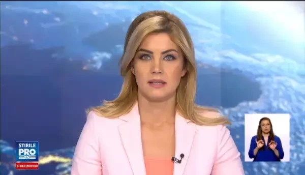 Gestul nesabuit al unei soferite trase pe dreapta de politie. Ce a surprins o camera montata pe masina ofiterilor