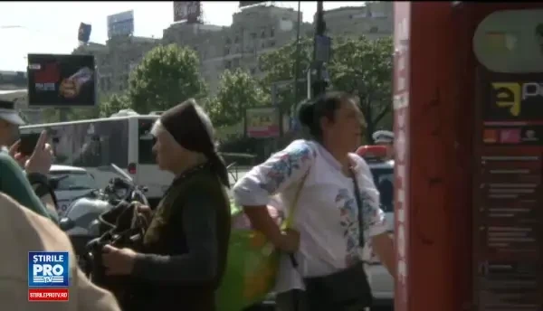 Razie a politiei pentru a-i sanctiona pe pietonii care traverseaza pe rosu. Scuzele ridicole ale celor amendati