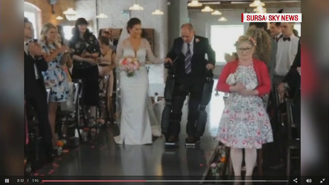 Momentul extrem de emotionant de la o nunta din Marea Britanie. Cum a reusit un tata paralizat sa isi conduca fiica la altar