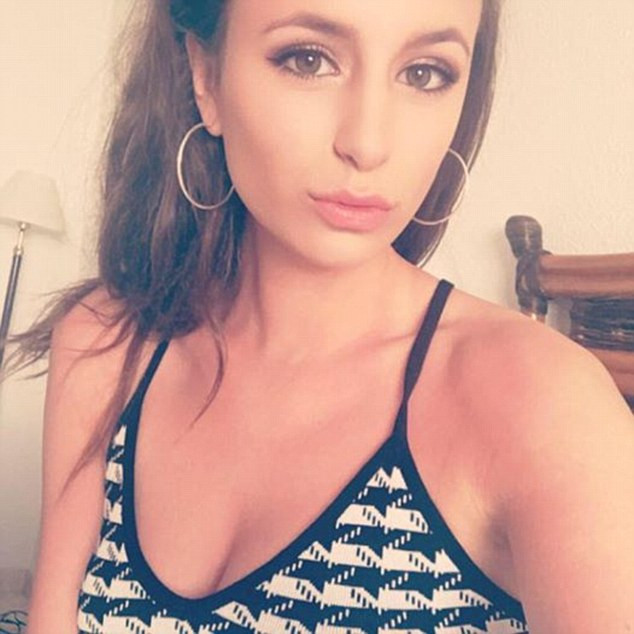 A postat un mesaj pe Twitter, iar cateva ore mai tarziu a murit la spital. Ce au descoperit apoi medicii