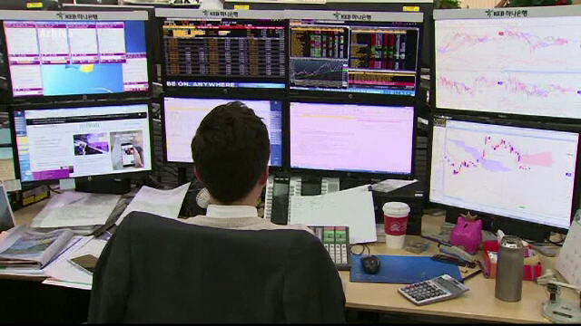 Schema prin care falsii brokeri au pacalit investitori romani cu cel putin 1 MIL. euro. Ce le promiteau in schimbul banilor