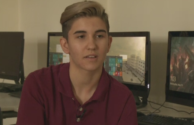 Are doar 17 ani, dar este deja inginer software si a lucrat cu Mark Zuckerberg, la Facebook. Planurile sale de viitor