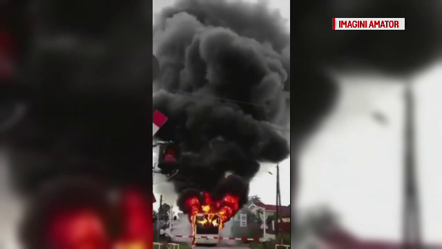 Un autobuz a luat foc in mers, in Ploiesti. Ce s-a intamplat cu cei 10 pasageri