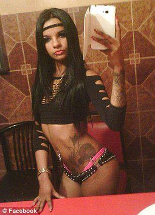 A ramas cu leziuni cerebrale si este tintuita la pat, dupa ce a facut o operatie de marire a sanilor. Drama prin care trece