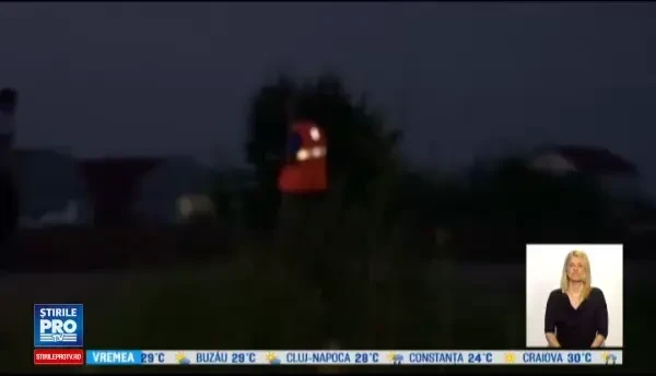 Incident grav pe aerodromul de la Vadeni. Un deltaplan s-a zdrobit de pamant dupa ce pilotul a ratat aterizarea