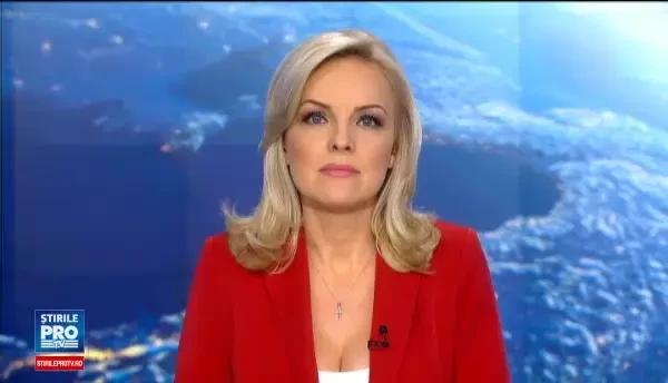 Imagini inedite cu Klaus Iohannis. Cum a venit la Sibiu pentru o incuraja pe sotia sa, Carmen, care a alergat la semimaraton