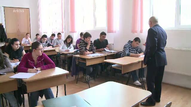 Sindicalistii din Educatie, nemultumiti de majorarea salariala propusa astazi de Guvern. Anunta 15.000 de oameni la proteste