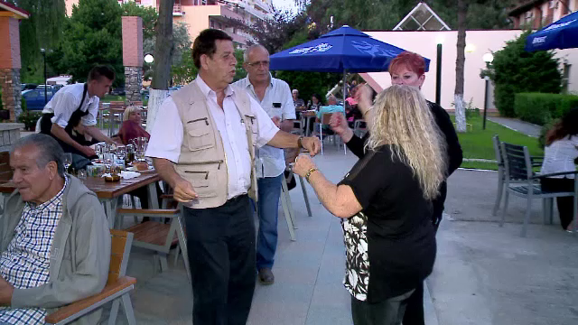 Turistii straini au inceput sa anime statiunile de pe litoral si Transilvania. Cat ii costa o saptamana de vacanta in Romania