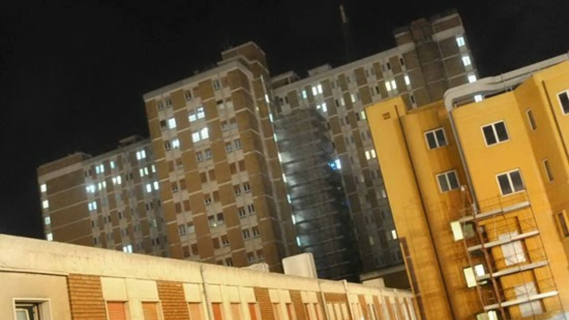 Trei romani au fugit de la o ferma de oi din Sicilia unde erau tratati ca sclavi. Erau malnutriti si au mers 100 km pe jos