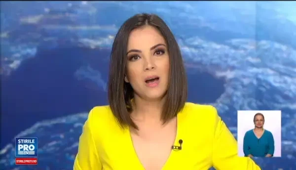 Arnold Schwarzenegger a filmat momentul intalnirii cu un elefant, in timpul unui safari in Africa de Sud