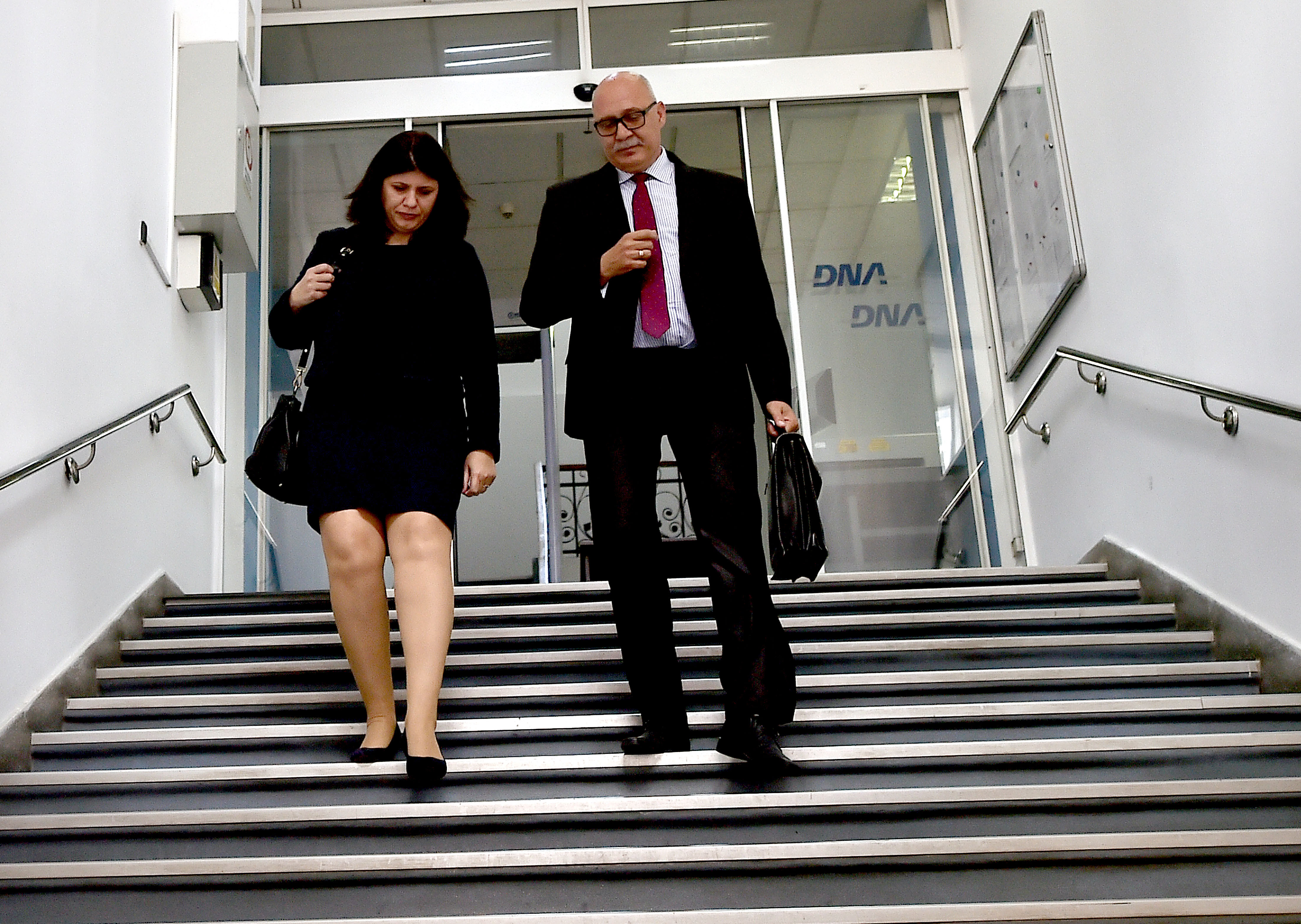 flori dinu, hexi pharma