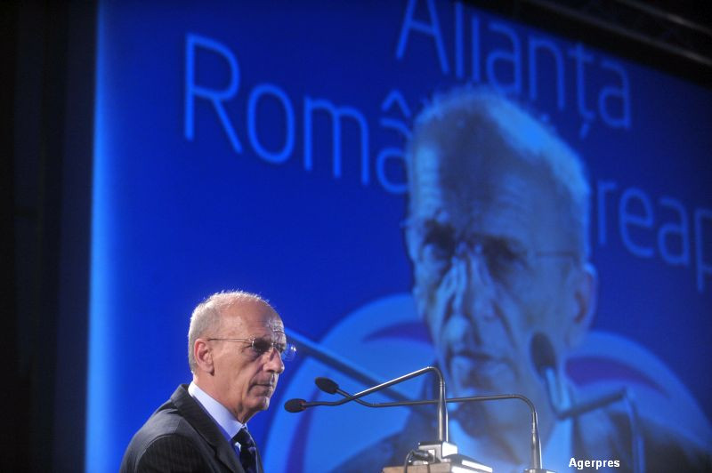 Doi fosti manageri ai unui spital din Capitala, retinuti. Ar fi cerut o mita de peste 3,3 milioane de lei