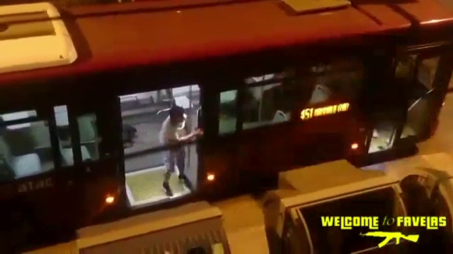 bataie in autobuz