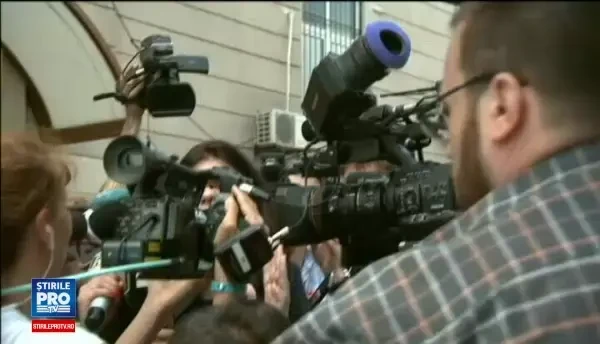 Nou dosar penal in cazul Hexi Pharma. Iubita lui Dan Condrea, Iuliana Ochinciuc, a fost pusa sub urmarire penala