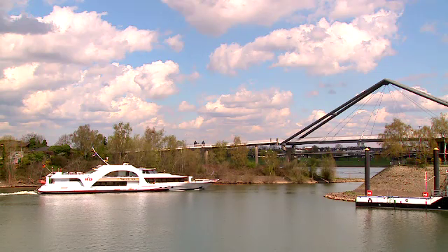 Primarita care a facut 15 ani voluntariat, apoi a "primit" un oras pe mana. Ce a realizat in numai jumatate de mandat