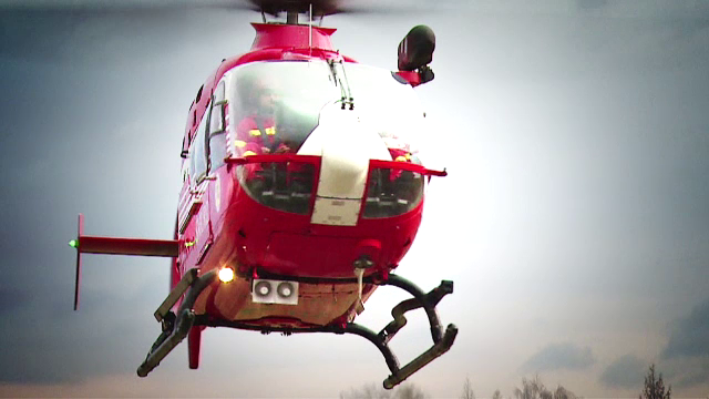 Accident pe Autostrada Soarelui. Elicopterul SMURD, trimis pentru un copil ranit