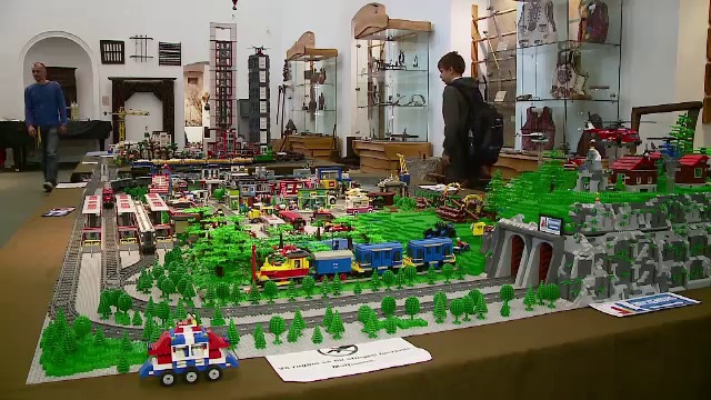 Pentru ei, un joc a devenit o pasiune pe viata. Ce machete puteti vedea la cea mai mare expozitie de LEGO din tara, in Cluj