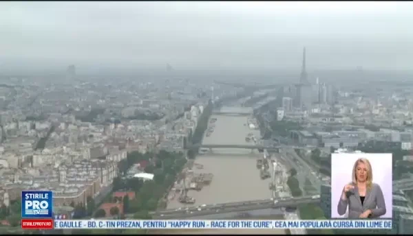 O suburbie din Paris, evacuata cu armata, din cauza inundatiilor. Ploile torentiale au facut pagube de 600 MIL. euro