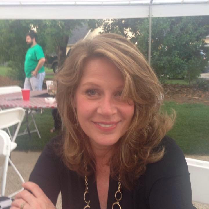 O angajata Bank of America a fost concediata, dupa ce a postat un mesaj jignitor si rasist pe Facebook. Ce a scris femeia