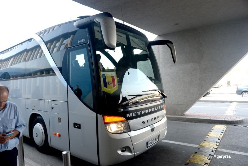 autocarul echipei nationale
