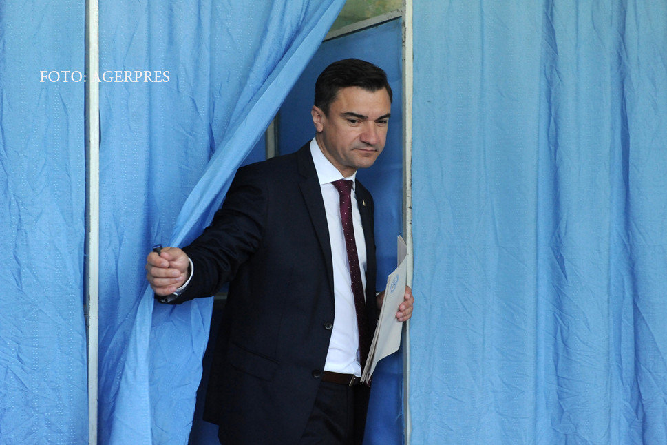 REZULTATE ALEGERI LOCALE 2016, IASI. Mihai Chirica a castigat primaria Iasi, potrivit primelor sondaje