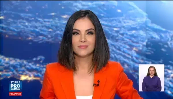 Gucci si-a prezentat noua colectie de haine in catedrala Westminster. Modelele au defilat pe muzica de cor