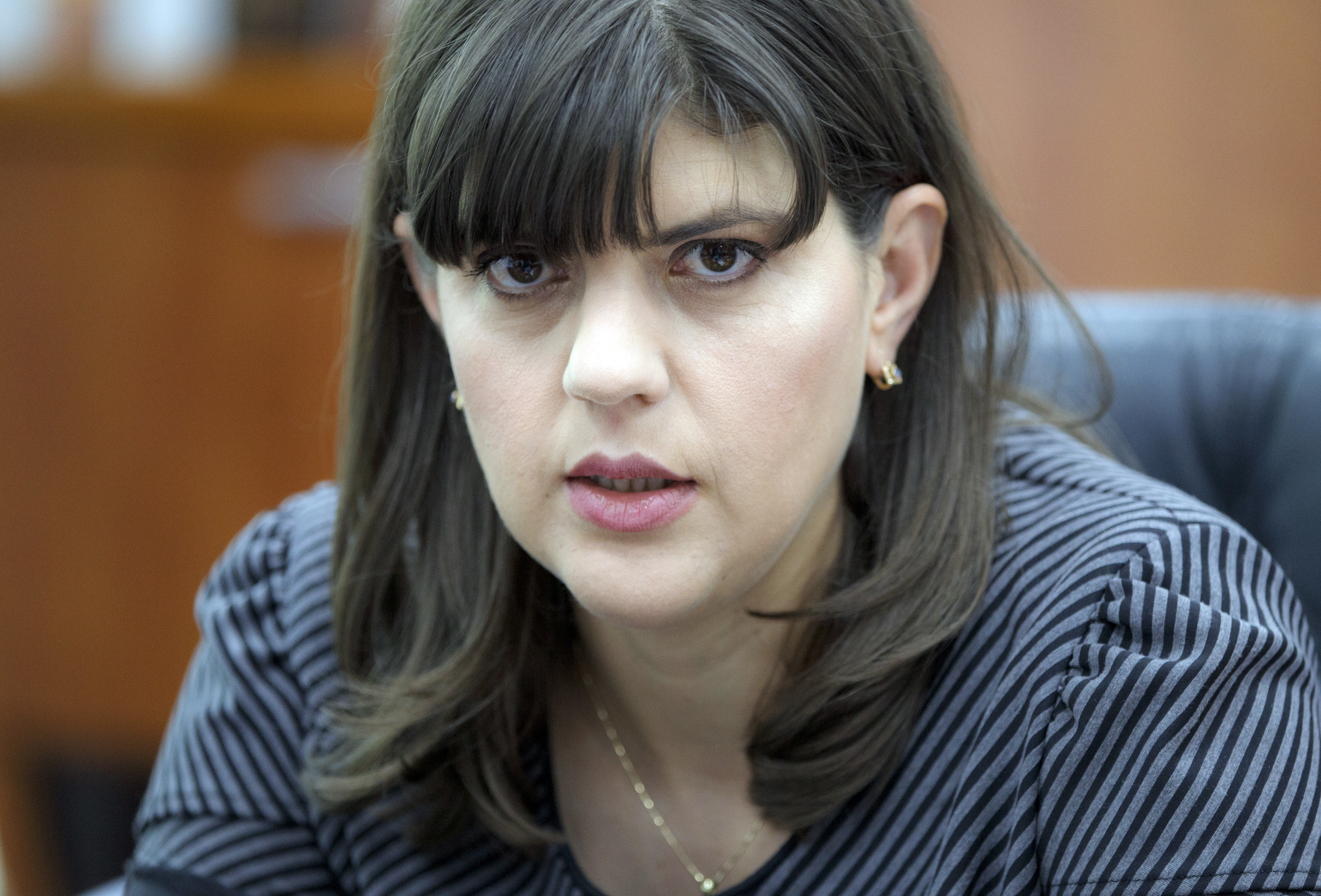 Kovesi, în Financial Times: ”Atacul asupra DNA, lansat de oameni de afaceri și de politicieni”