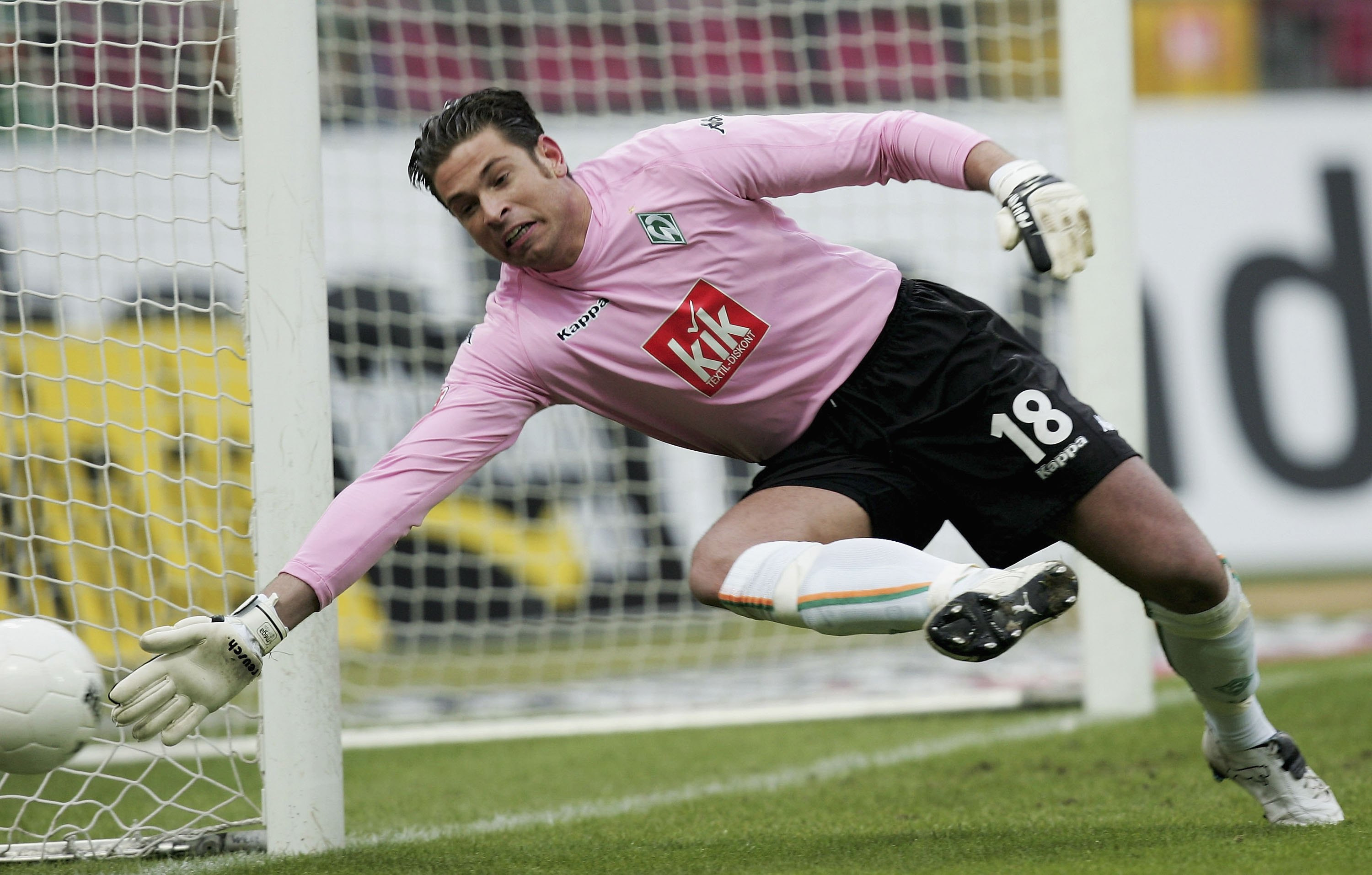 Il mai tii minte pe Tim Wiese? Fostul portar al Germaniei a semnat cu WWE-ul si va debuta in wrestling! Cum arata acum