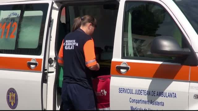 Fetita lovita cu o caramida de fratele ei. Descoperirea facuta de autoritati cand au ajuns la familia din Galati