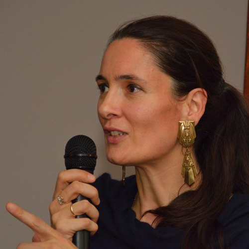 Clotilde Armand, intrebata de unde isi cumpara cercei: "De la targul de vechituri"