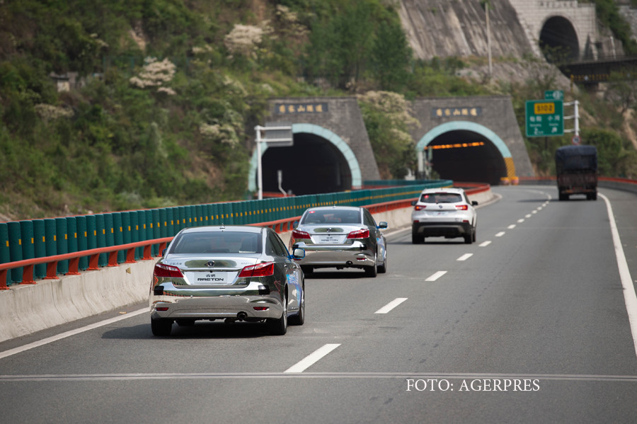 iLikeIT. Stirile saptamanii din tehnologie: cate masini fara sofer vom avea pe sosele in doua decenii