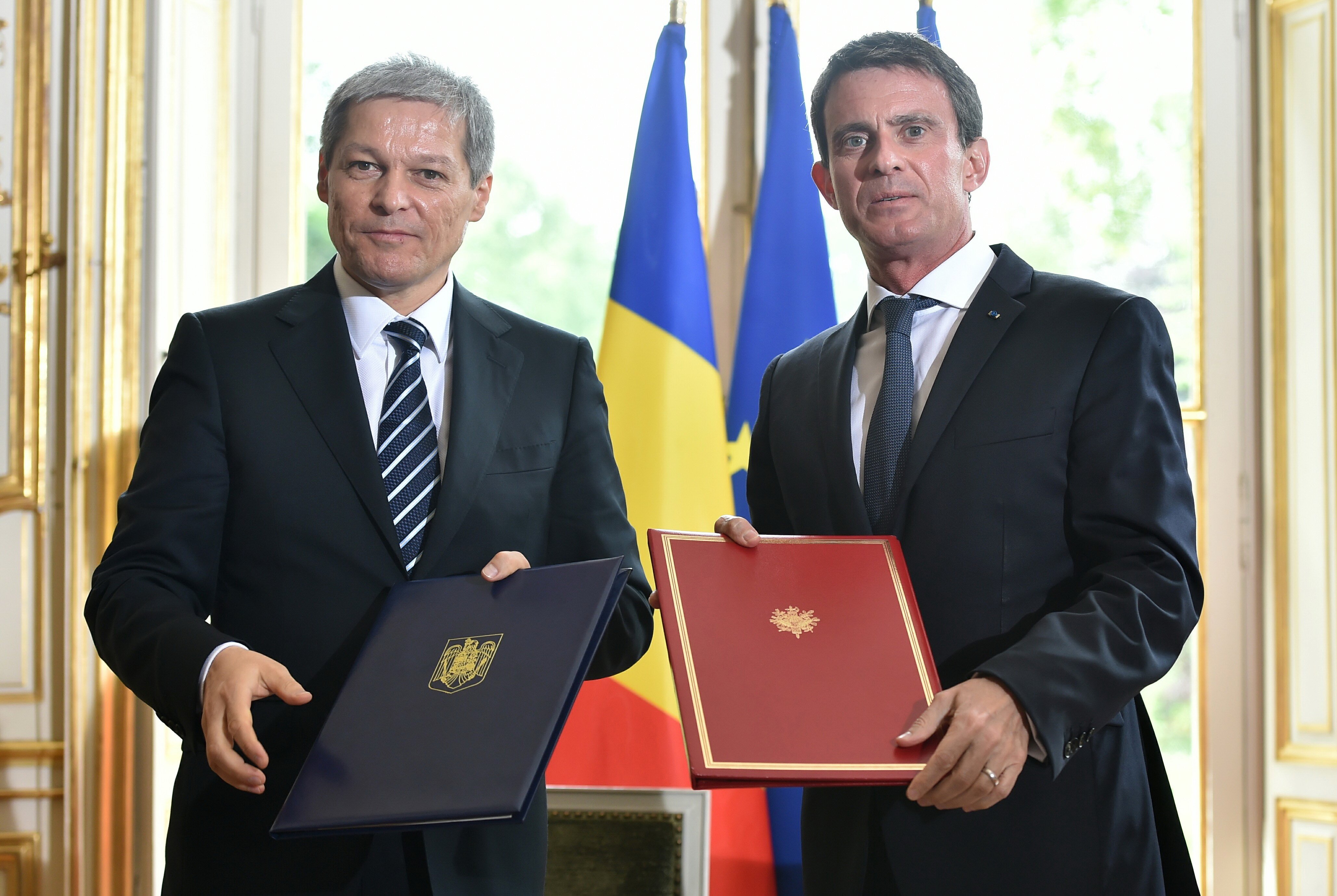 Dacian Ciolos, Manuel Valls
