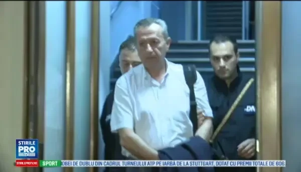 Al doilea manager de spital retinut, dupa perchezitiile de joi. Sumele pe care le-ar fi strans din spaga