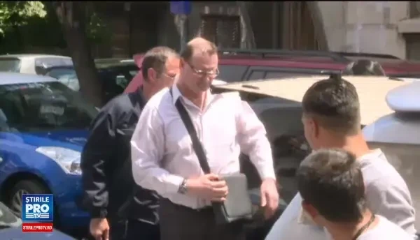 Al doilea manager de spital retinut, dupa perchezitiile de joi. Sumele pe care le-ar fi strans din spaga