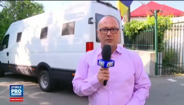 Dan Voiculescu a iesit vineri din penitenciar. Unde a fost dus omul de afaceri, condamnat la 10 ani de inchisoare