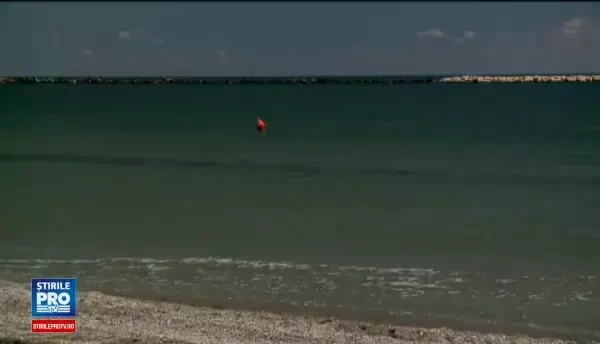 Avem plaje europene, dar obiceiurile raman romanesti. Cum au ajuns privatii sa scoata profit din proprietatile publice