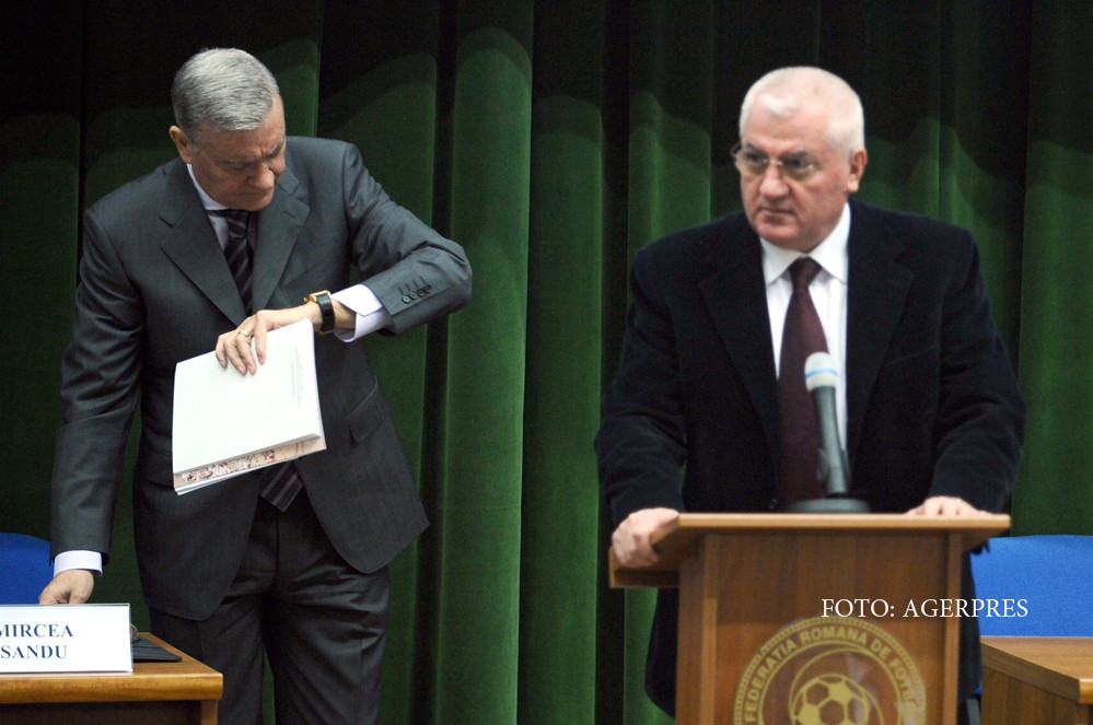 Dragomir si Sandu, 3 ani de inchisoare cu suspendare. "Tuturor persoanelor cu notorietate trebuie sa li se inchida gura"