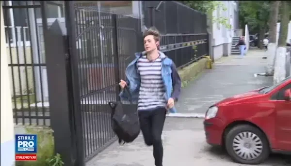 BACALAUREAT 2016. Elevii au sustinut luni proba orala la Romana. Excelent, nu mai vin in viata mea