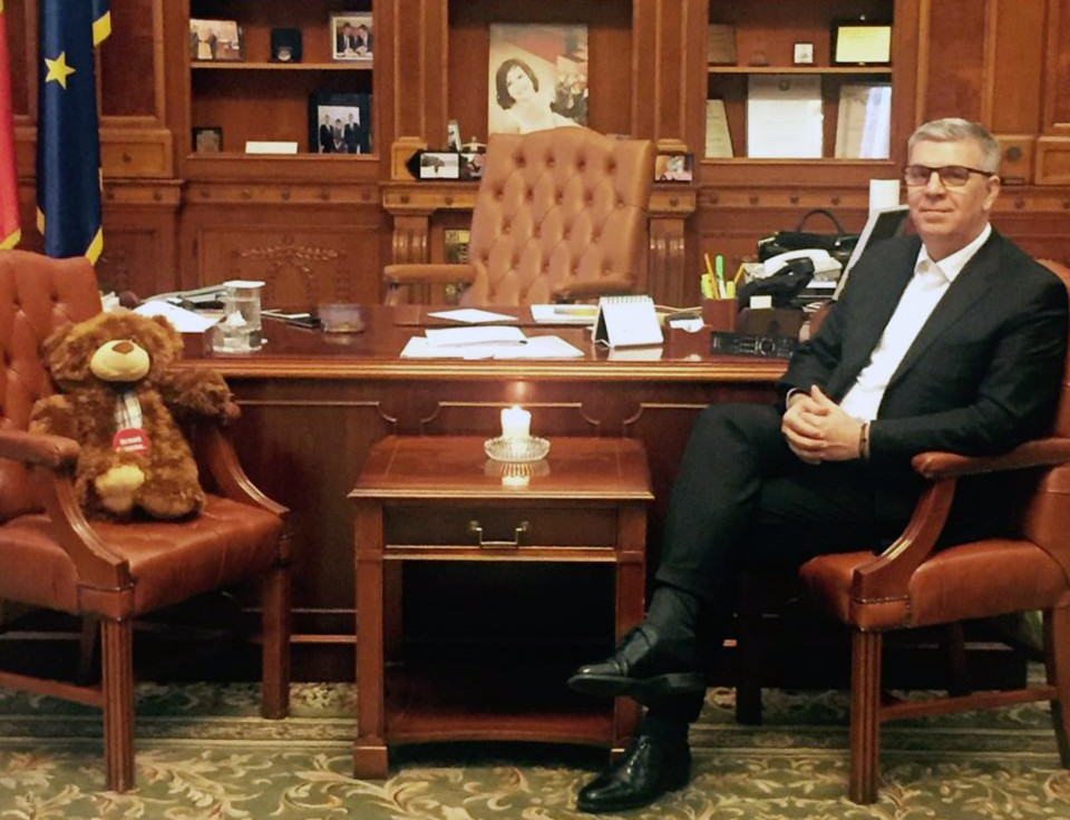 Valeriu Zgonea ramane un simplu deputat. CCR considera inlocuirea sa de la sefia Camerei constitutionala