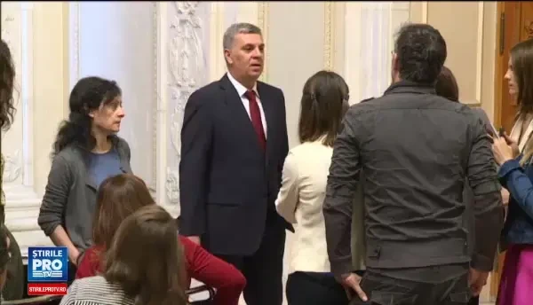 Luni l-a ironizat, iar marti i-a spulberat visul. Liviu Dragnea nu-l lasa pe Ponta sa ajunga la sefia Camerei Deputatilor