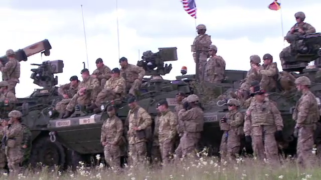 Exercitiu de amploare in poligonul Cincu. 1.700 militari romani, americani si britanici au transformat zona in camp de lupta