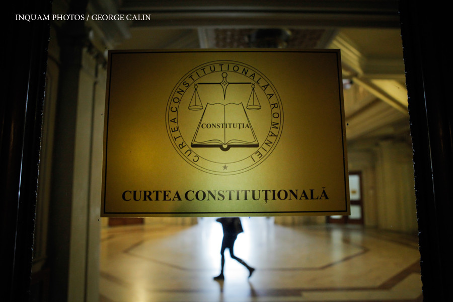 Decizia CCR care ii scapa basma curata pe cei care au facut fraude fara a incalca legea. Printre ei ar fi si Liviu Dragnea