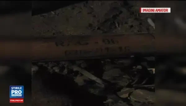 Experienta de groaza pentru o familie din judetul Iasi. Casa le-a fost lovita de o racheta anti-grindina